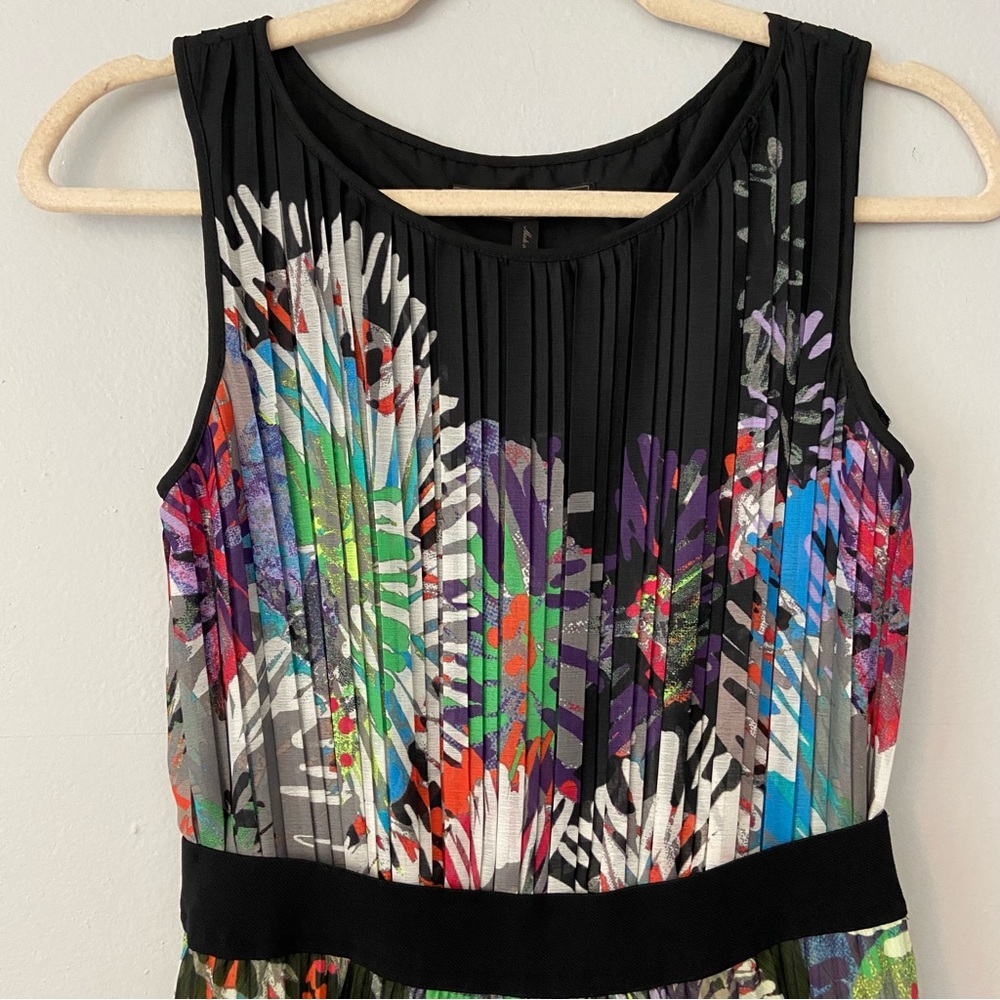 NWT BCBGMaxAzria Sierra Pleated Dress - Picture 9 of 11